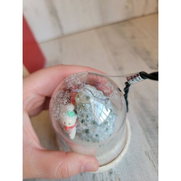 Hallmark a cool holiday! AS IS ornament Xmas - Picture 5 of 7